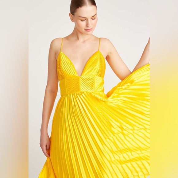 NWOT Amur Viv Mitered Pleating Dress in Yellow Tang Size 00 NWOT - Picture 13 of 14